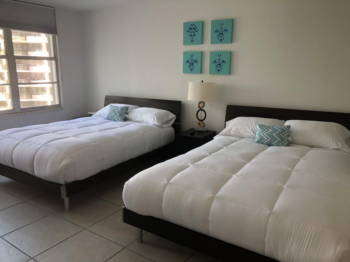 Apartment At The Beach North Bay Village Экстерьер фото